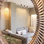 Sea Front Elegant * Kalandra