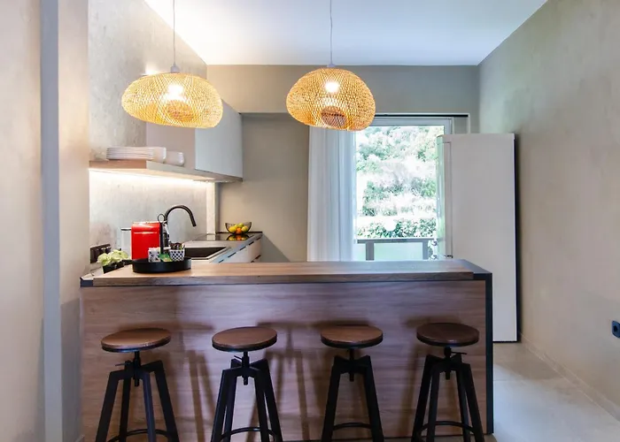 Sea Front Elegant Kalandra